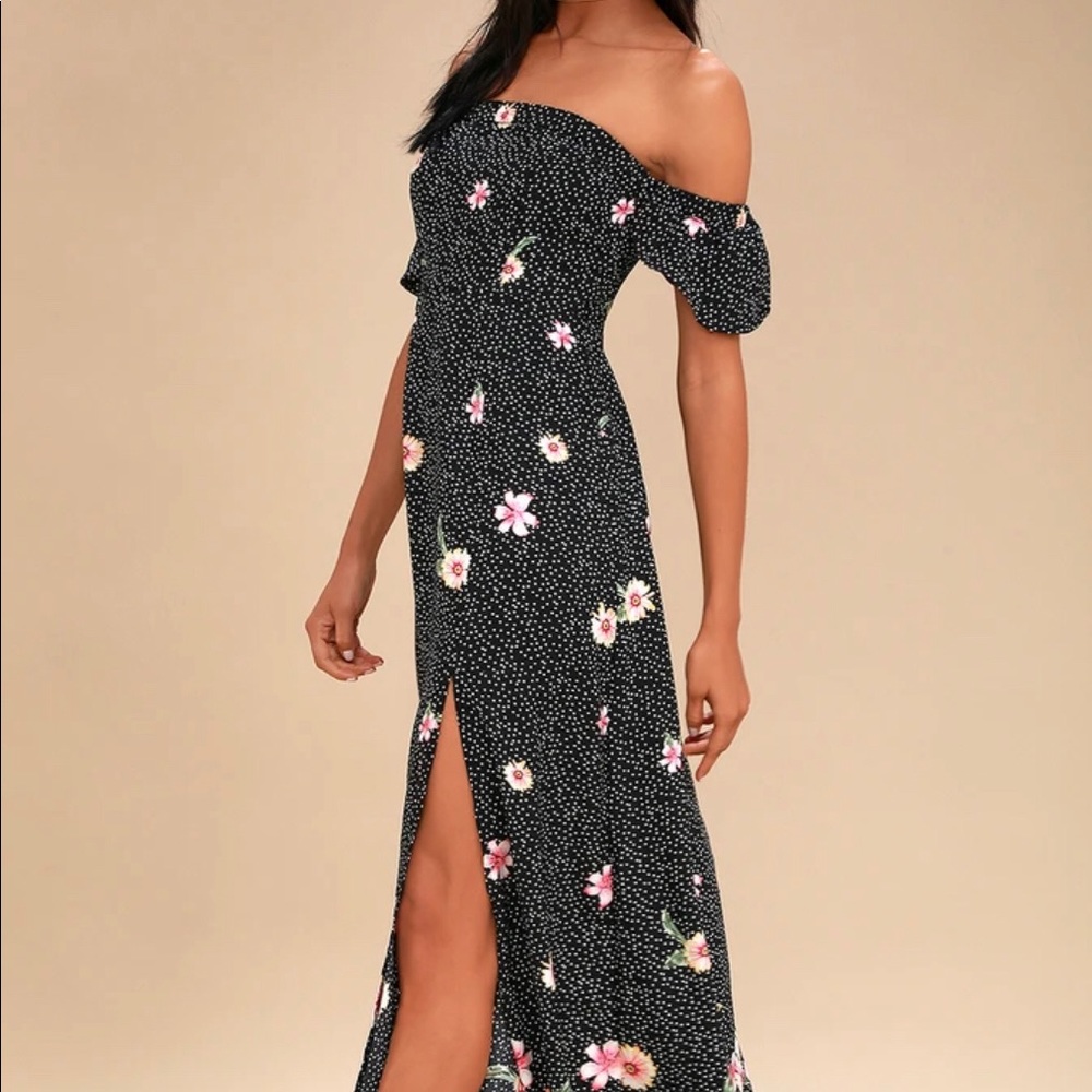 Lulus Off the Shoulder Polka dot Maxi Dress Small